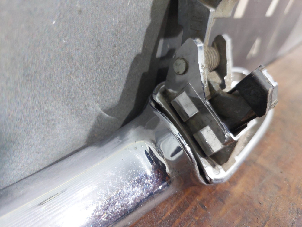 Ручка двери задней правой Mazda CX-7 06-12 Б/У Оригинал EG2258410B