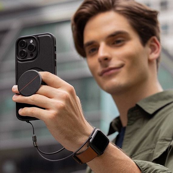 Чехол Uniq Novo with magnetic grip для iPhone 14 Pro (IP6.1P(2022)-NOVOBLK) черный