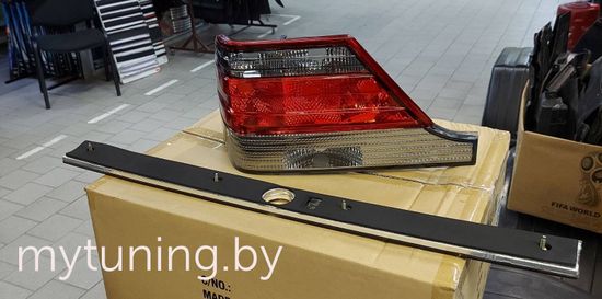 Задние фонари red smoke для Mercedes S W140