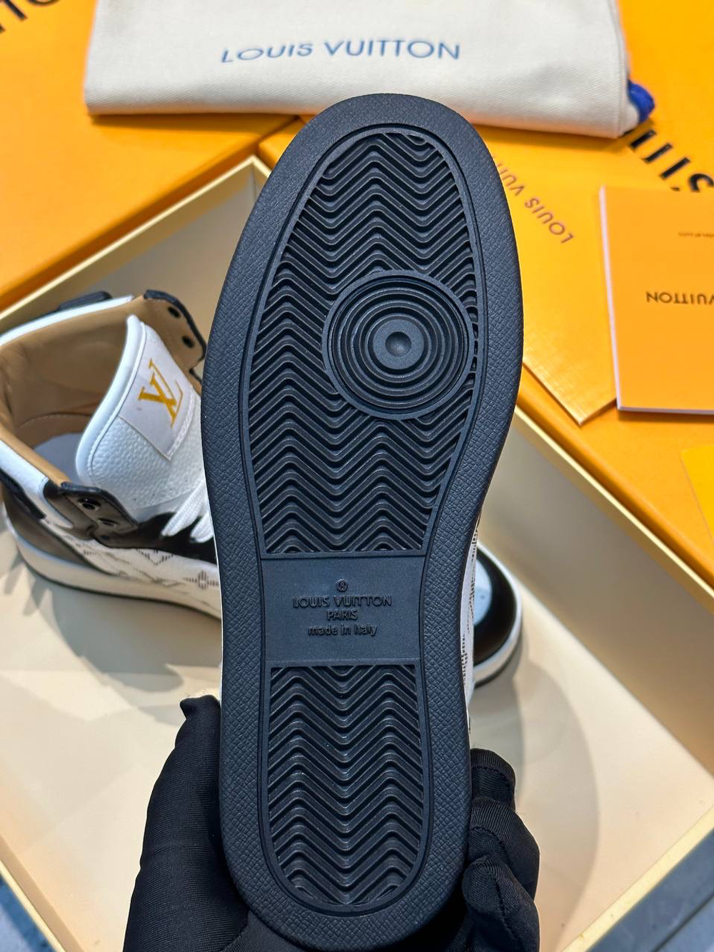 Кеды Louis Vuitton