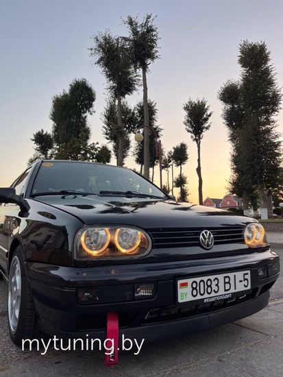Передние фары VW Golf 3 angel eyes black