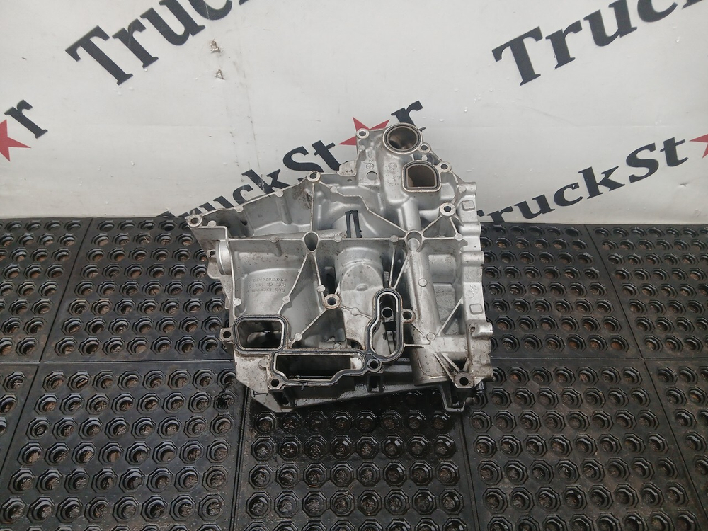 Корпус масляного фильтра 2020г.