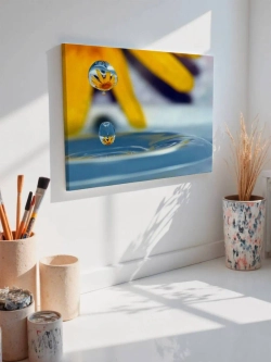 Картина на стену 40 X 50 Цветок в капле