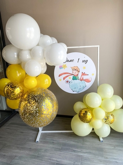 Фотозона на каркасе "малышка" 1х1,4 м