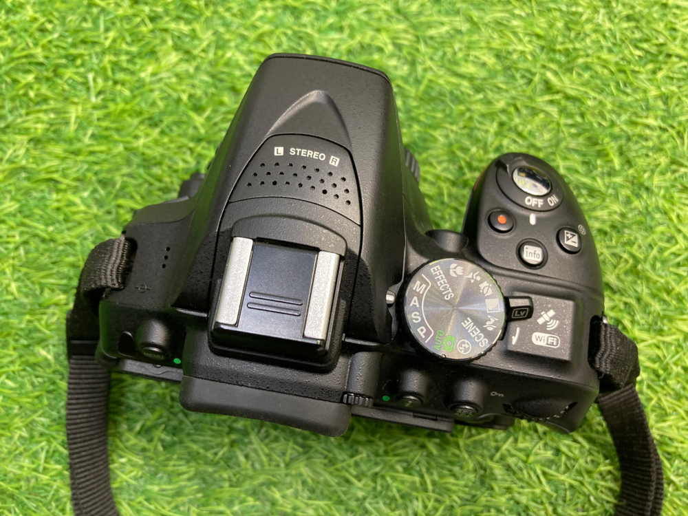 Nikon D5300 4050 кадров