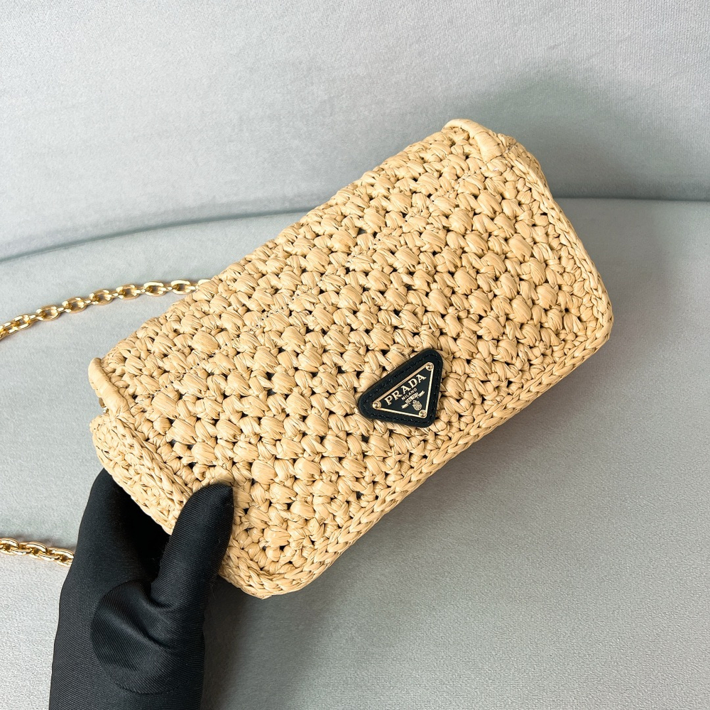 Prada Shoulder Bag 21 cm