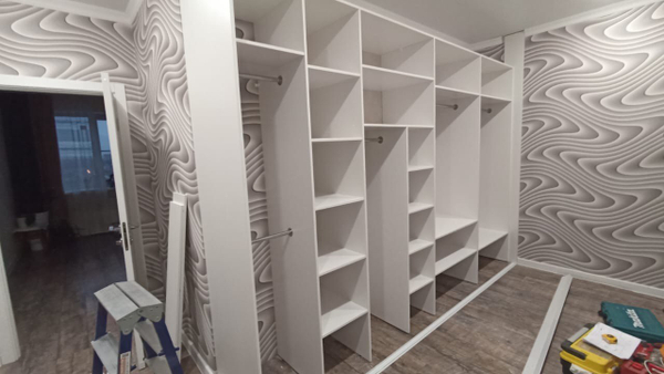 ШКАФЫ НА ЗАКАЗ ЛЮБОГО  РАЗМЕРА