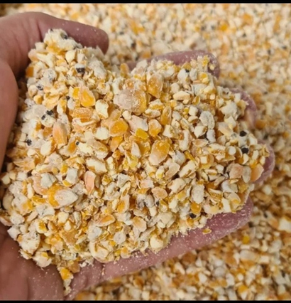 Кукуруза фуражная дроблёная 40 кг