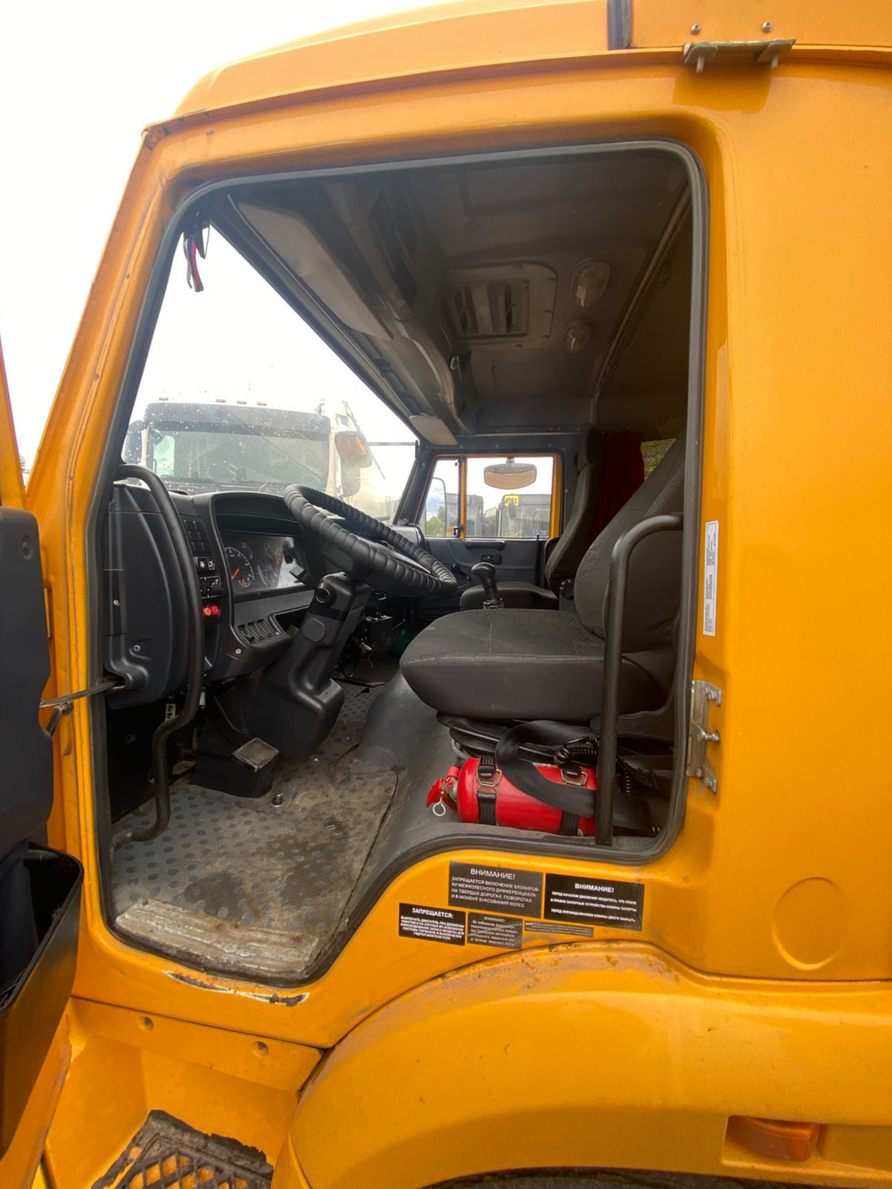 КамАЗ 4308 4x2 Бортовой (Евроборт) 4308-G5 (Евроборт, Дизельный, 6,7 л, 242 л.с., МТ)