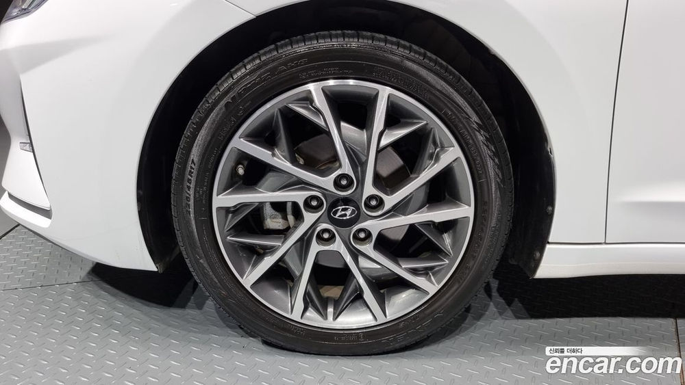 Hyundai The New Avante AD 1.6 (02.2020)