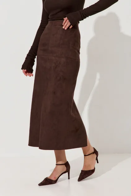 Юбка карандаш из экозамши цвета шоколад