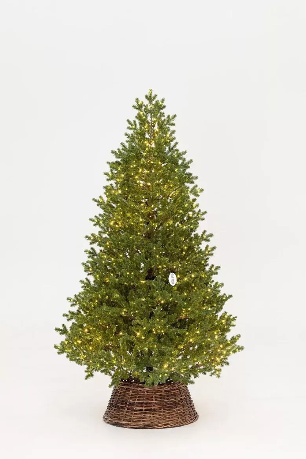 Искусственная елка Измайловская 240 см., 100% литая хвоя, 1900 мульти LED ламп, 10 режимов, ЕлкиТорг (57240)