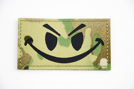 Шеврон Смайл 9*5 см кордура светооражающий мультикам