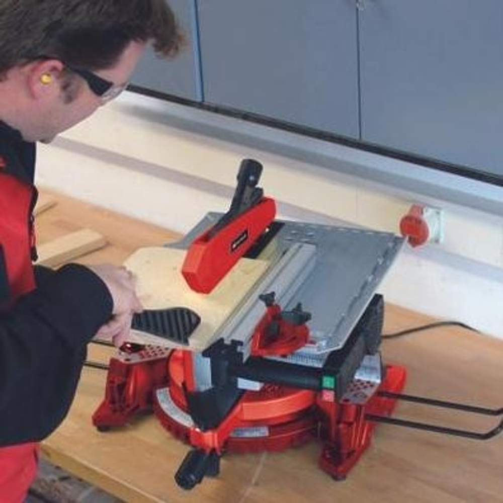 Пила торцовочная сетевая EINHELL TC-MS 3017 T с площ  4300347
