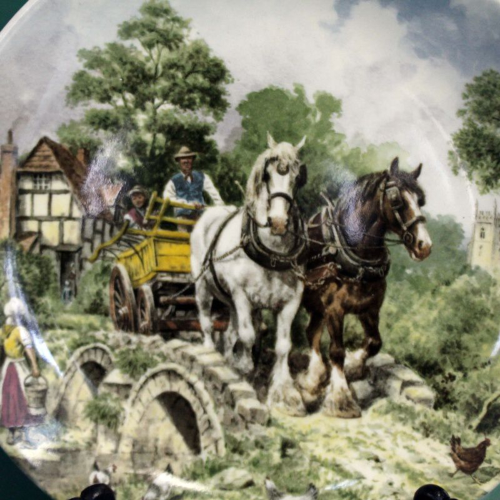 Коллекционная тарелка «На работу»