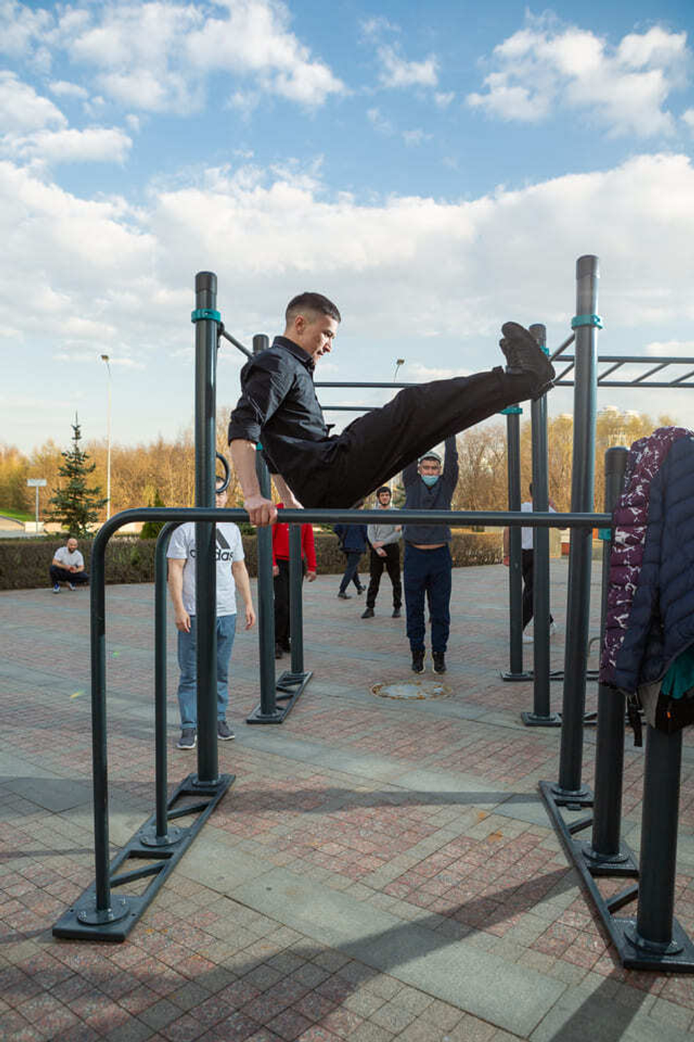 Рукоход, 2 шведских стенки, 10 турников, брусья гнутые, брусья стандарт короткие - Кируна