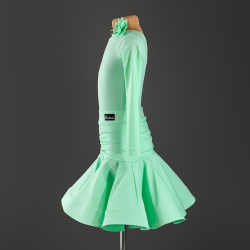 костюмы для танцев