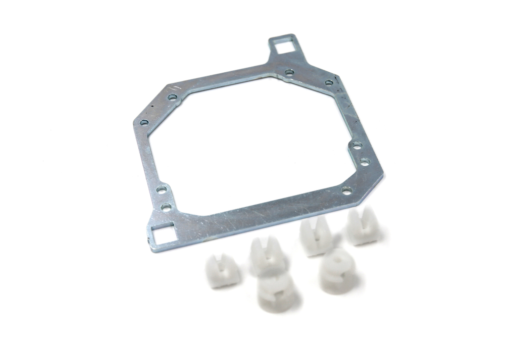 Mitsubishi Pajero IV (2006-2014) дальний свет рамки для установки линз (комплект, 2шт)