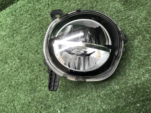 ПТФ правая BMW 3er F30 (2015-2020) LED