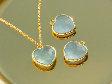 Подвеска "Сердце" 15мм, из тонированного кварца (голубой)