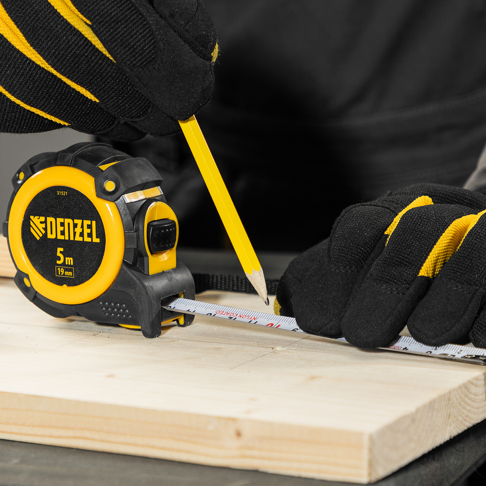 Рулетка 5м х 19мм, автоматич. фиксац., нейлон. покрытие, магнит. зацеп, двухстор. разметка Denzel