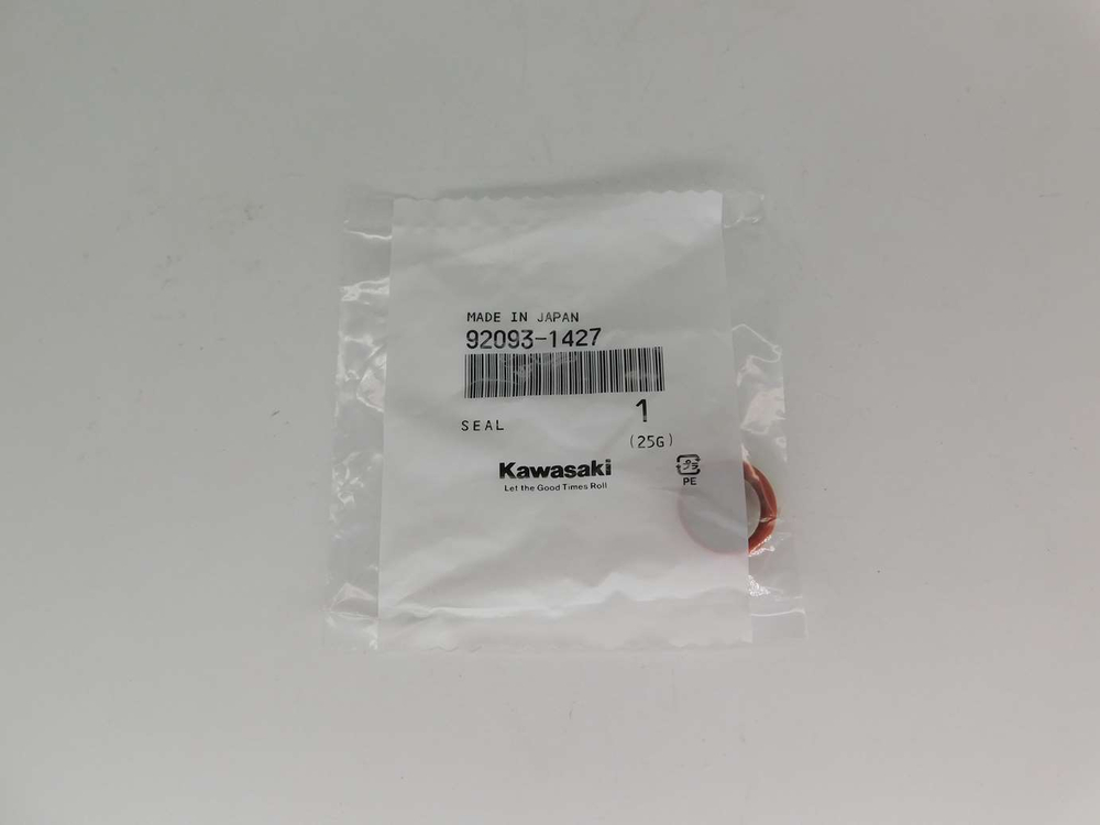 сальник трубки охлаждения Kawasaki Vulcan 400 800 900 92093-1427