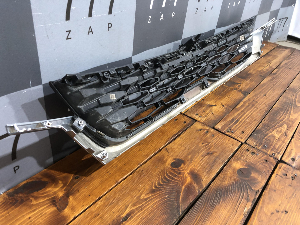 Решетка радиатора Kia Seltos 19-22 Б/У Оригинал 86350Q5010