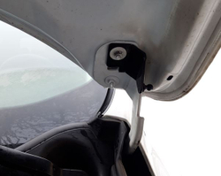 Упор (амортизатор) капота для Ford Kuga 2 (2013-) Autoinnovation.03-06