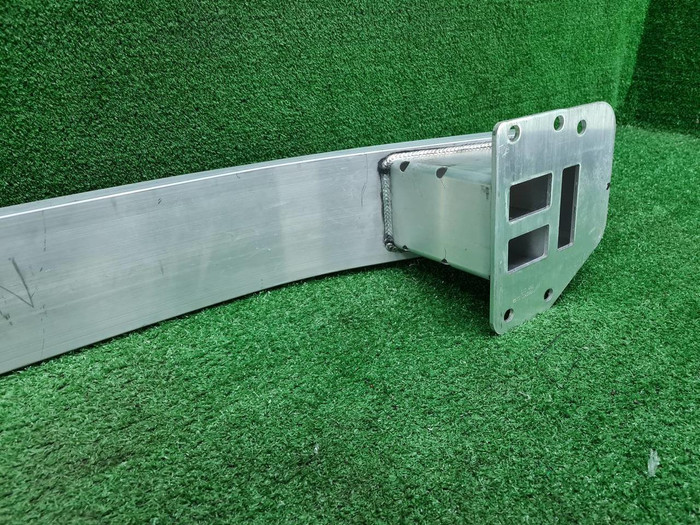 Усилитель передний Omoda C5 (2022-н.в.)