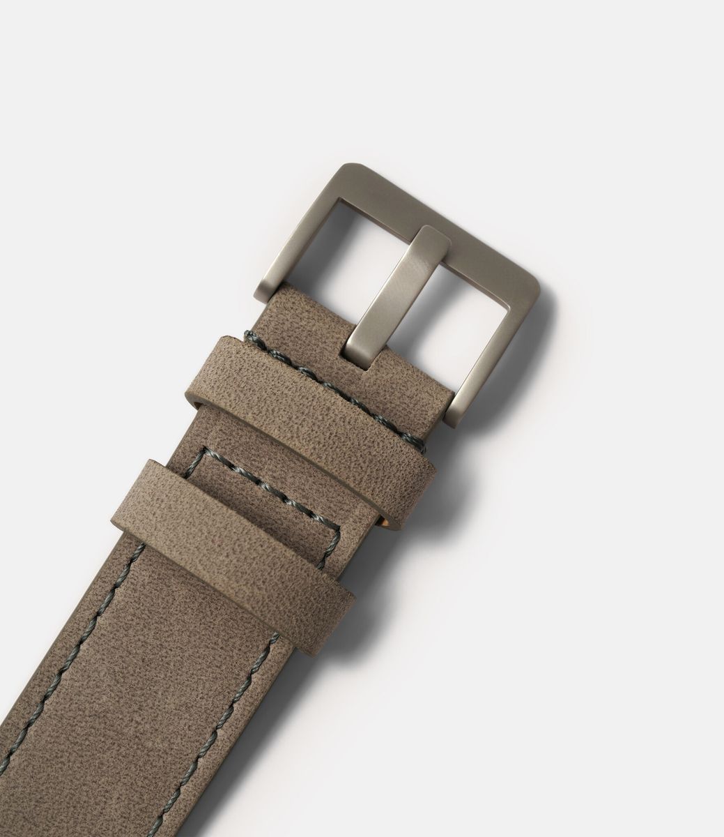 22 Studio Concrete Sector Grey — часы с бетонным циферблатом (40 мм)