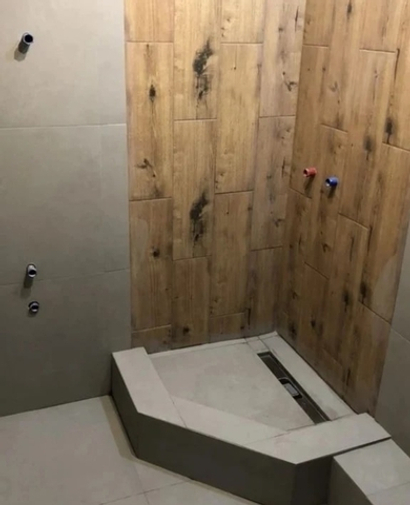 Изготовление и облицовка душевых поддонов