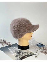 Шапка кепи зимняя с козырьком