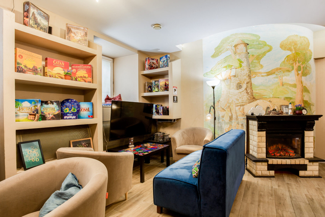 Новогодний квартирник для друзей в антикафе: еще больше идей для вашего праздничного настроения