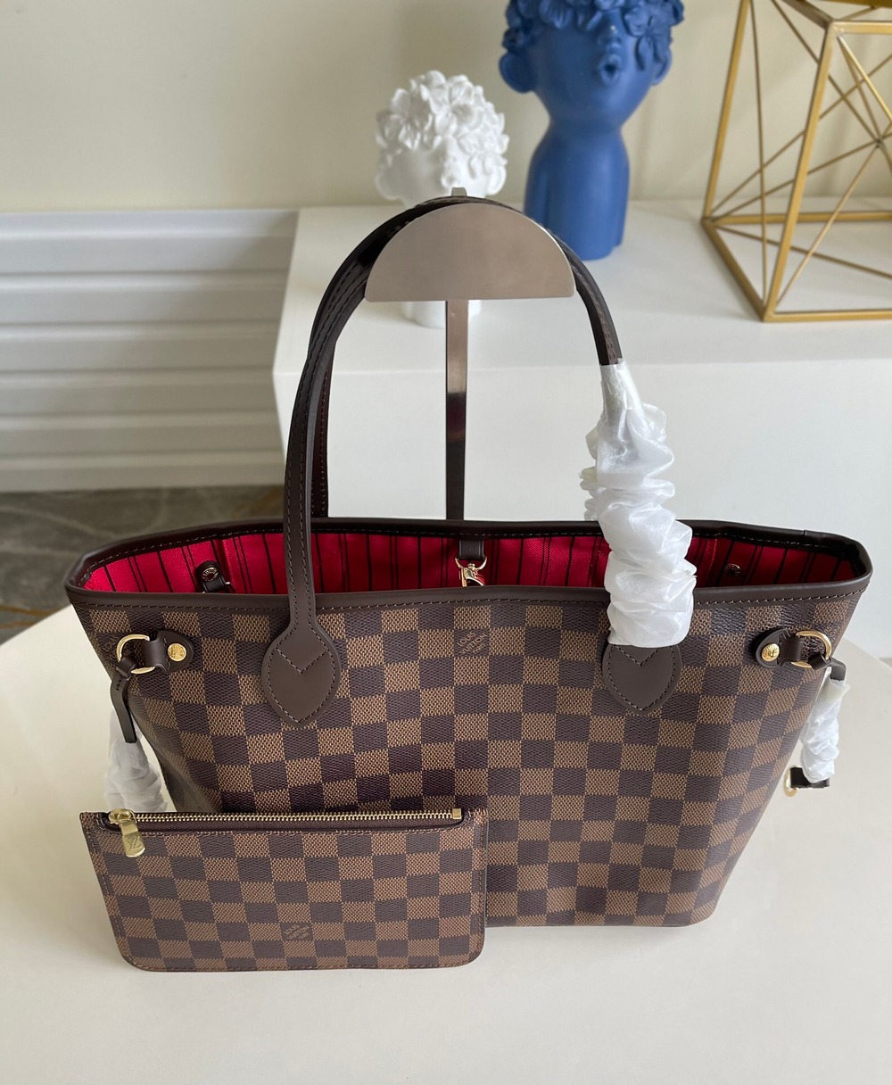 Louis Vuitton Neverfull PM