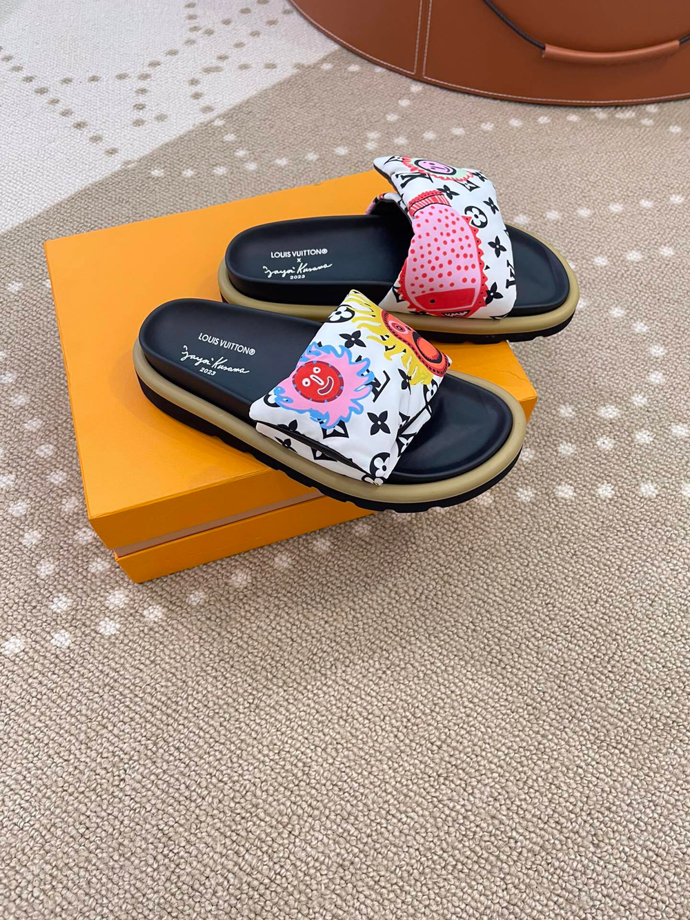 Louis Vuitton Pool Pillow Flat Comfort Mule