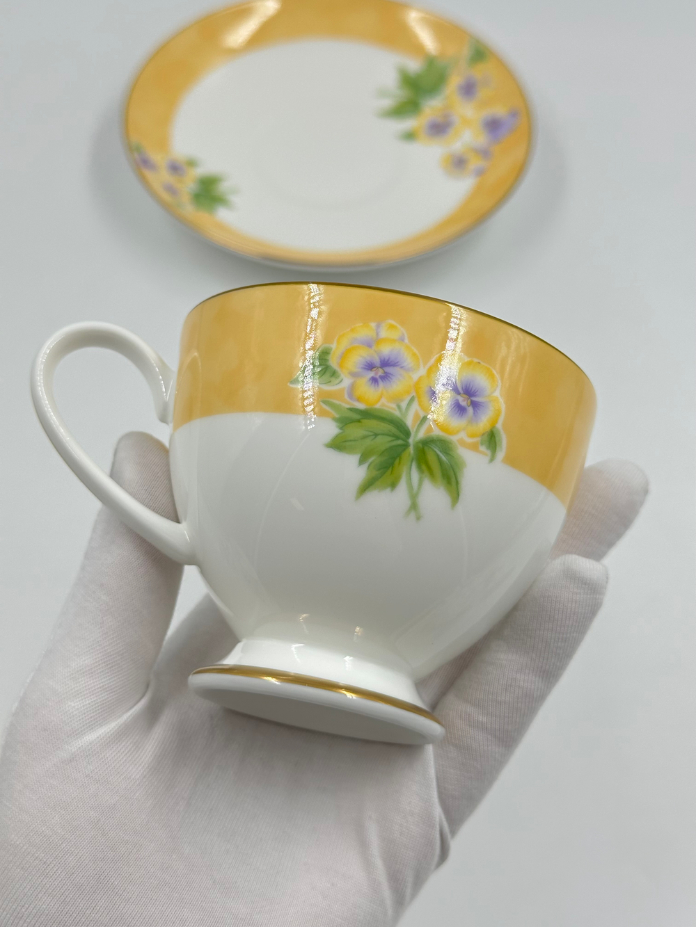 Чайная пара с виолой Yves Saint Laurent