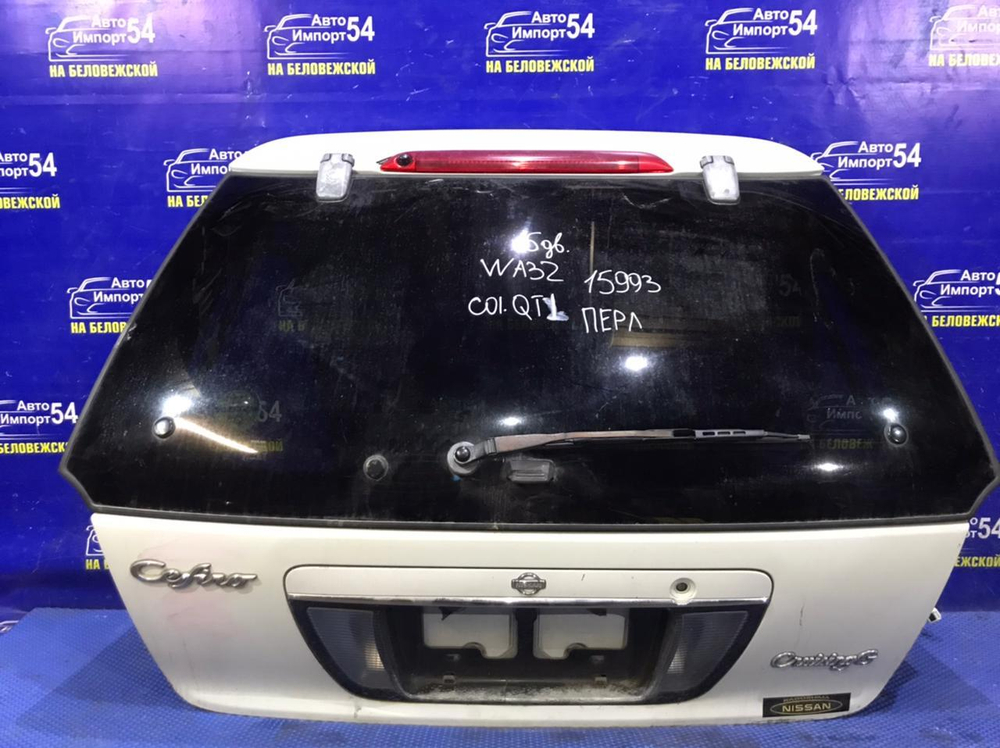 Дверь пятая NISSAN CEFIRO 1999-2000