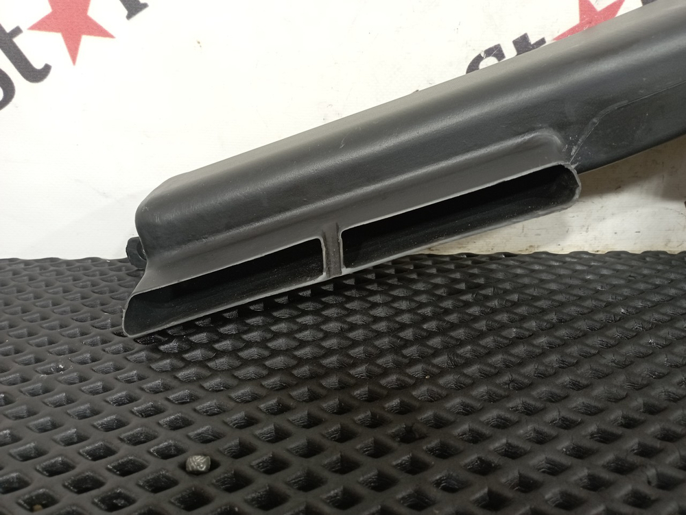 Воздуховод отопителя