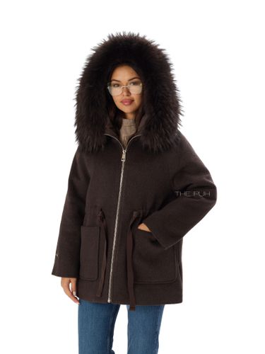 Шоколадное шерстяное пальто с пуховым подкладом