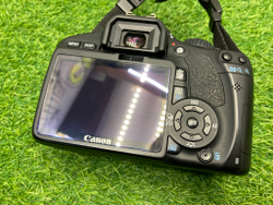 Canon 550D Kit 18-55mm 3.5-5.6 II 7.300 кадров
