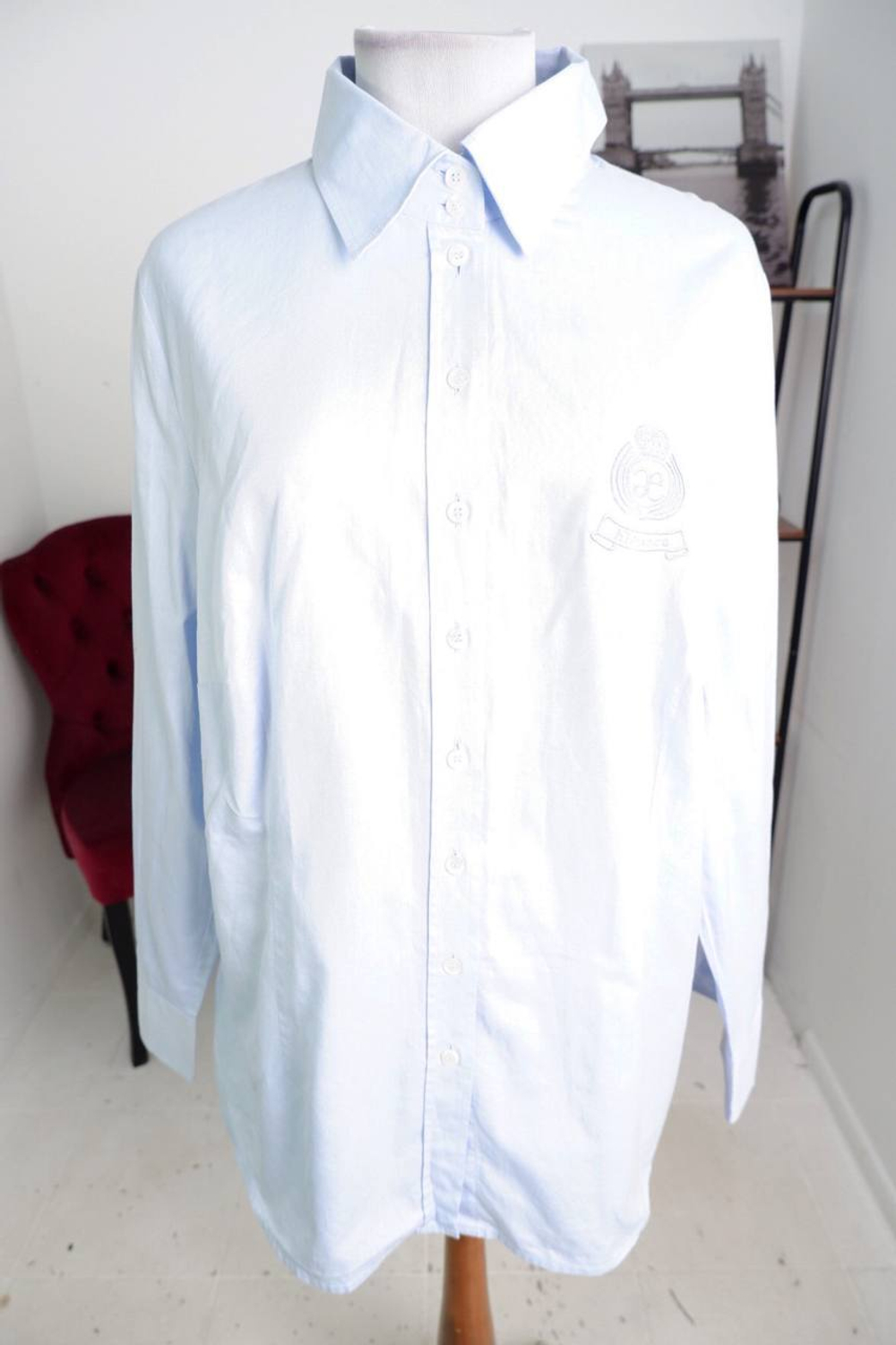 Рубашка Elegance практичная, визуально на 50/52 размер