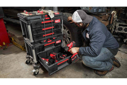 Ящик с 2-мя выдвижными отсеками Milwaukee PACKOUT 4932472129