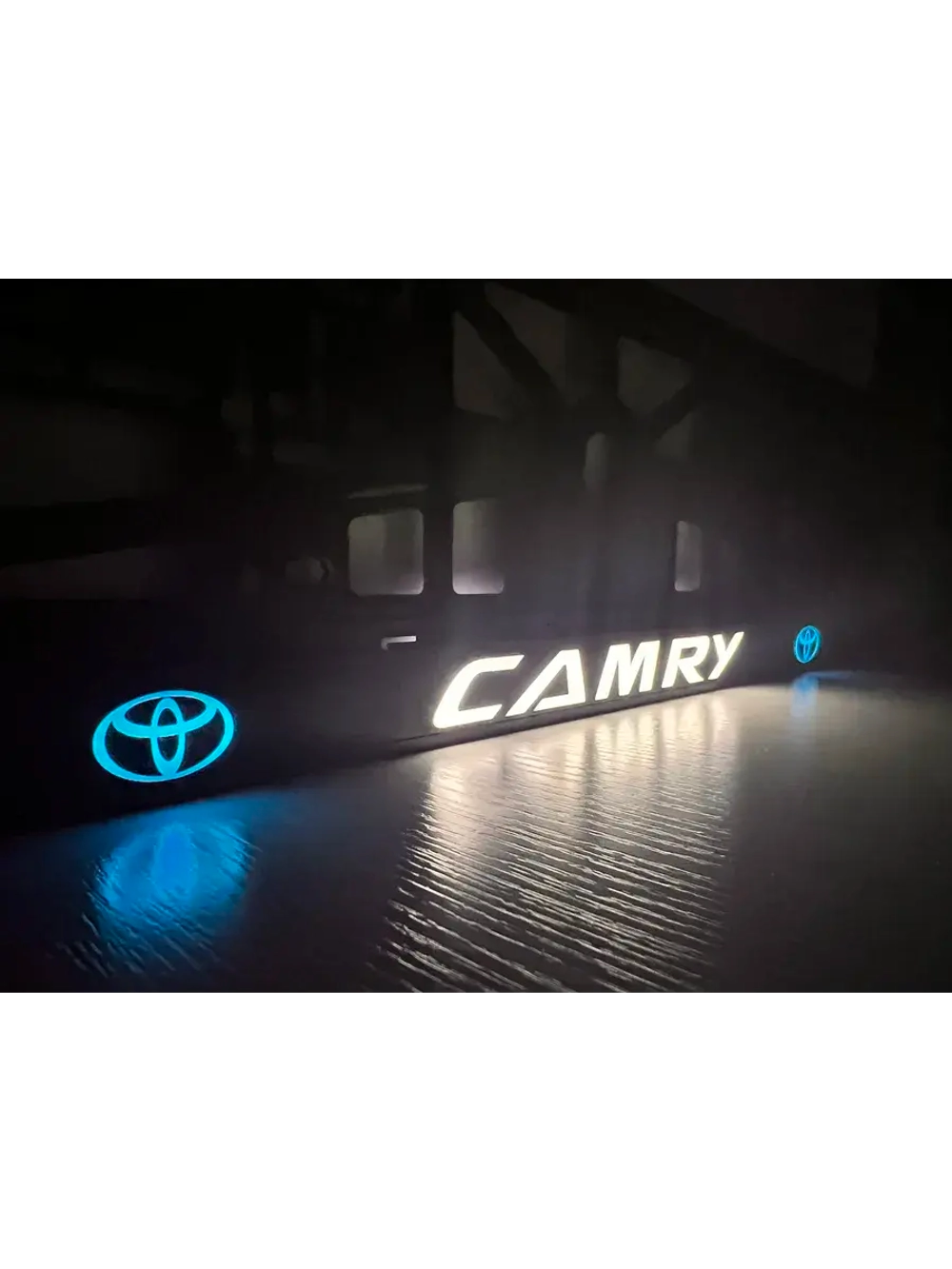 Рамка для номера с подсветкой. BLOGO Camry.
