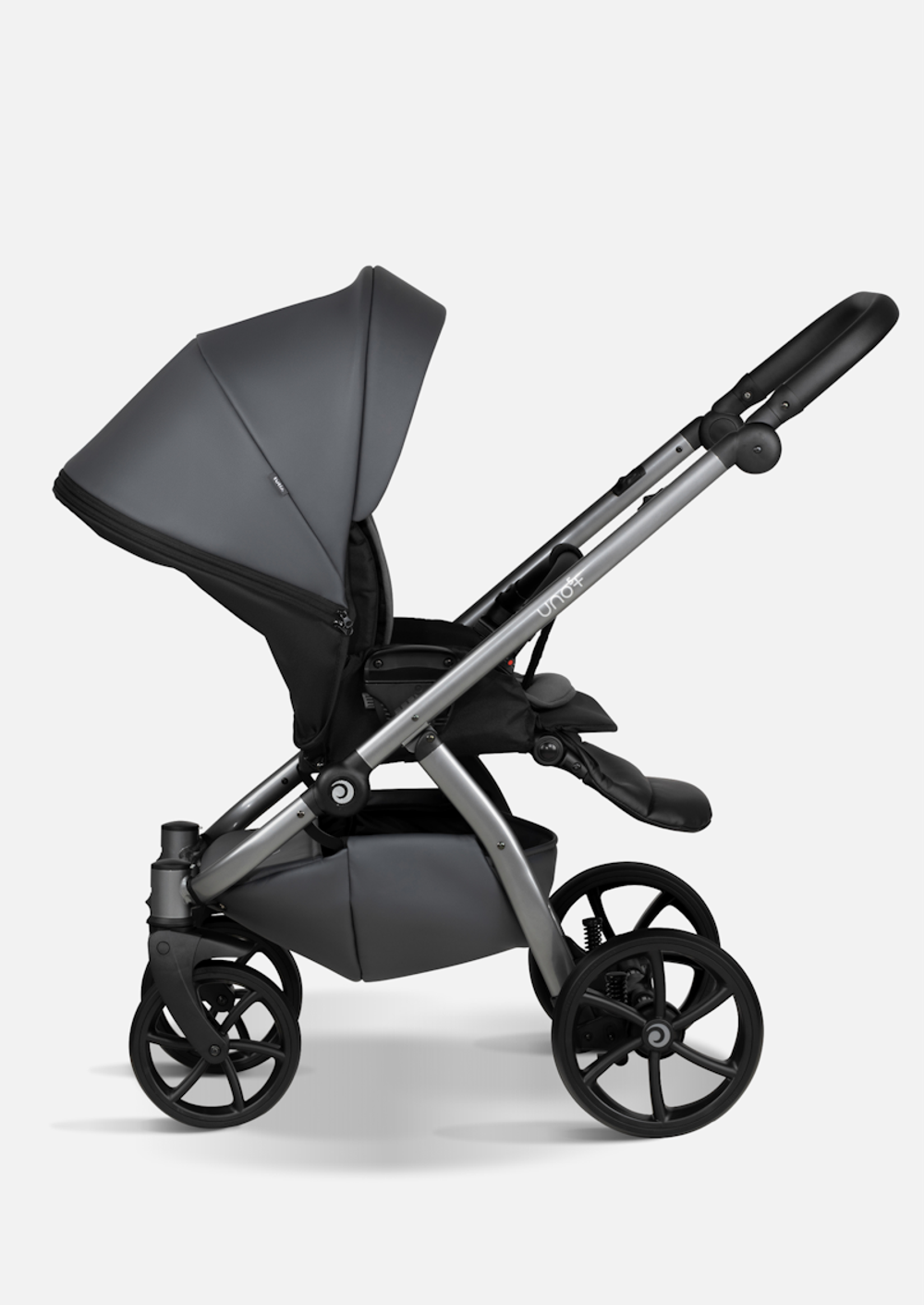 Tutis Коляска 2 в 1 UNO 5+ Leather Licorice