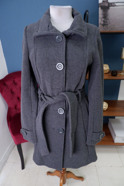 Пальто Atmosphere демисезонное 46 размер