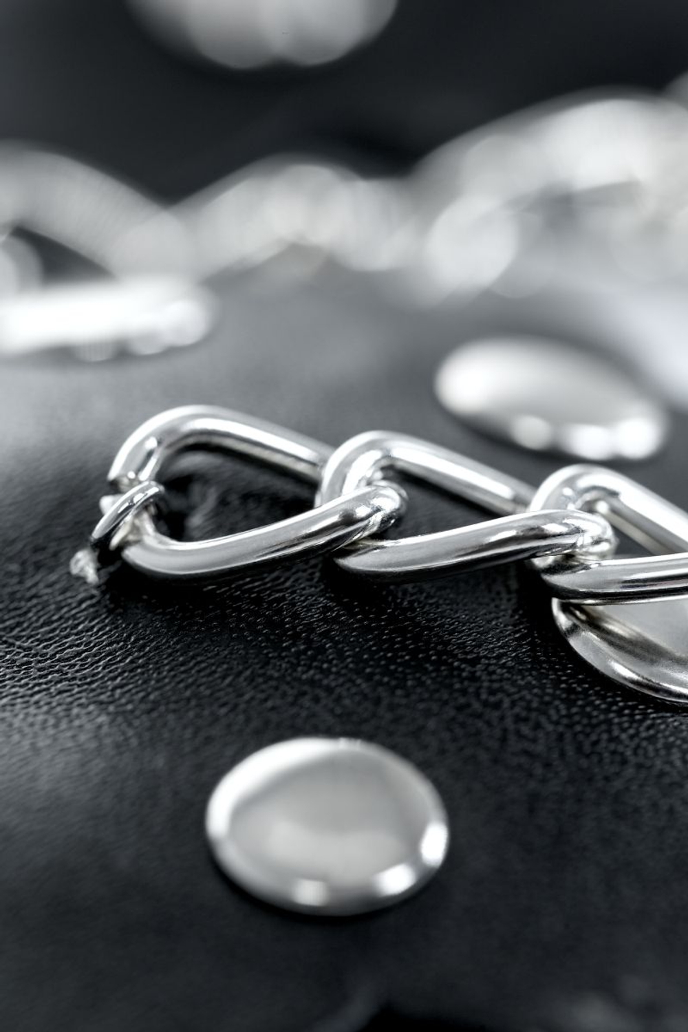 Черные пэстис с цепочкой Theatre (Цвет: черный с серебристым)