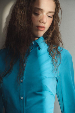 ZARA ПРИТАЛЕННАЯ РУБАШКА ИЗ ТАФТЫ, СИНИЙ ЭЛЕКТРИК
