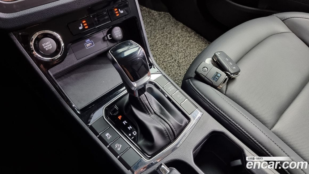 KG Mobility (Ssangyong) Beautiful Korando Бензин 1.5 2WD C5 (09.2019)