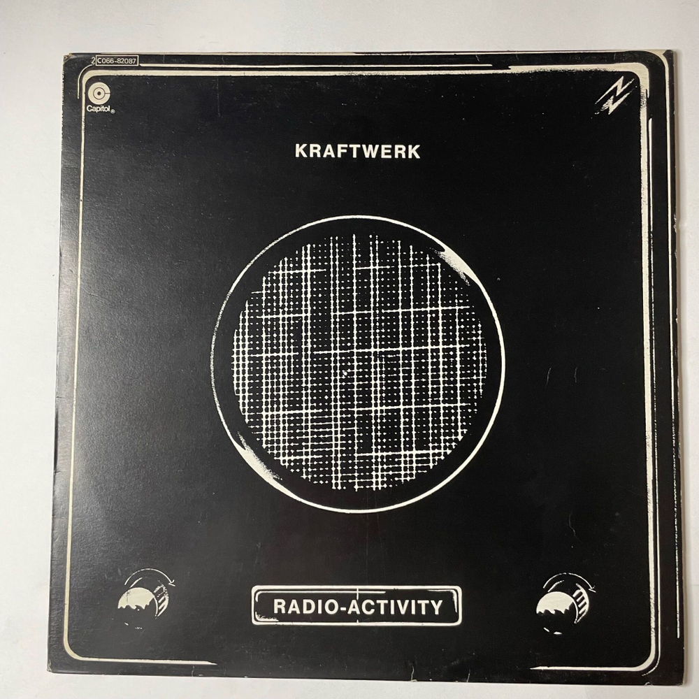 Винтажная виниловая пластинка LP Kraftwerk Radio Activity (France 1975)