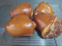 Рулька ветчинная в/к (1кг)